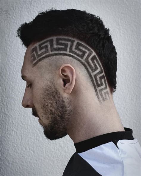 Versace hairstyles